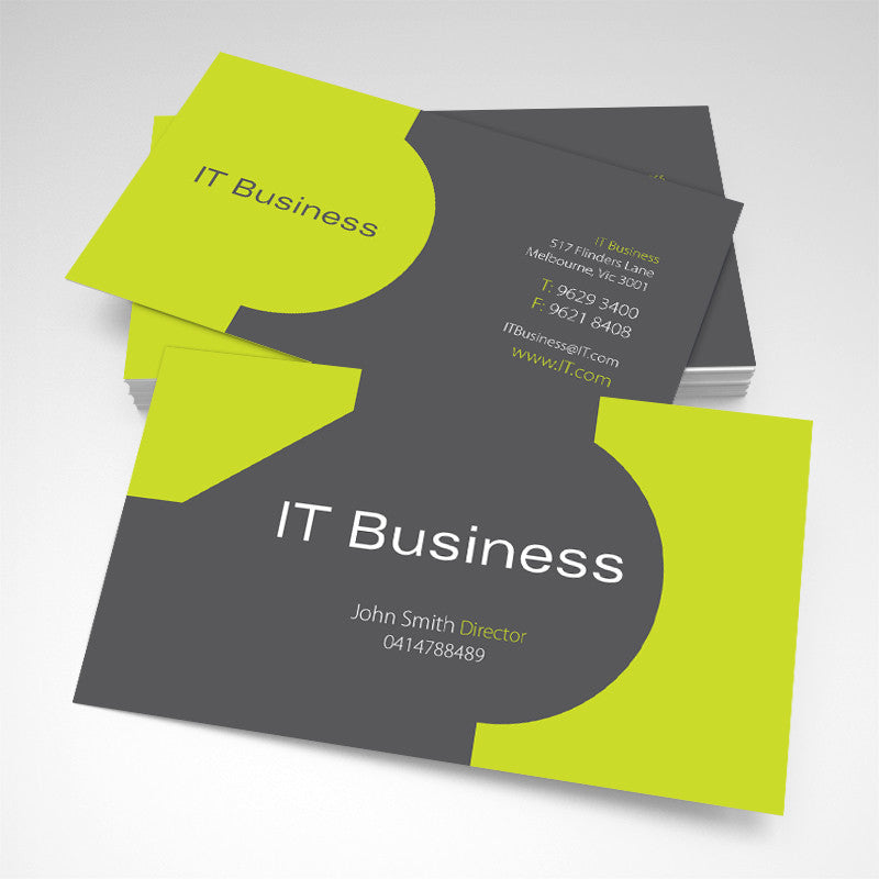 IT (3) Business Card